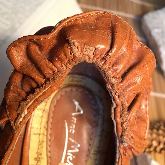 Anne Michelle Peep Toe Ruffled 5-in Stiletto heels - Picture 8 of 8